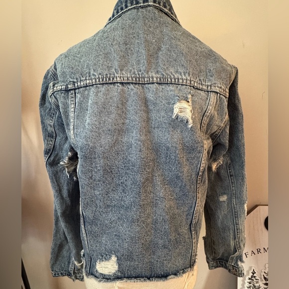 Vervet Distressed Denim Trucker Jacket Classic Size M. VGUC - Picture 5 of 10